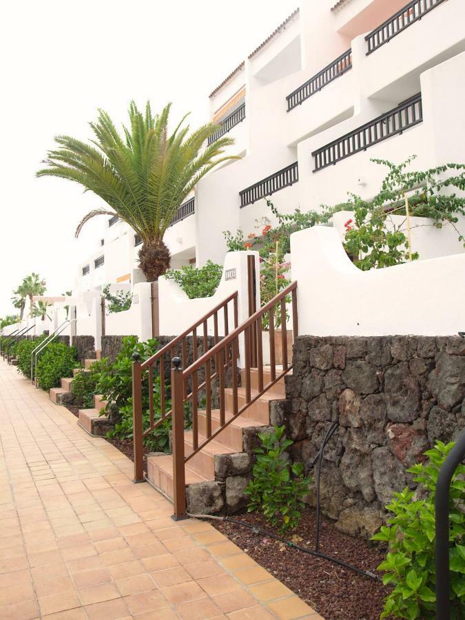 2 Min Walk To Beach - Private Solarium Bungalow Costa Adeje  Kültér fotó